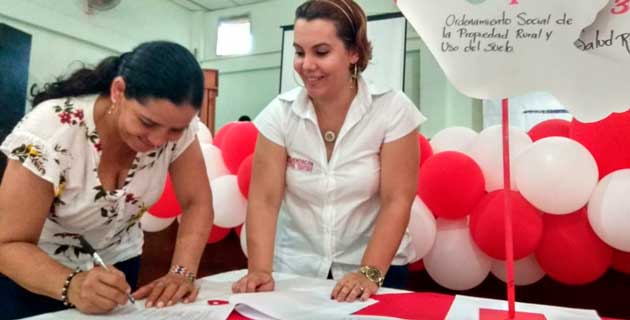 En Valencia, se firmó Pacto Municipal para la Transformación Regional